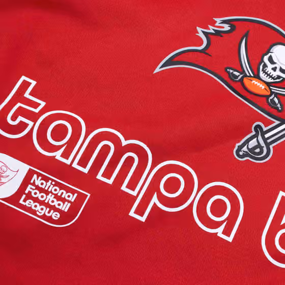 Tampa Bay Buccaneers Peformance Nike Therma-FIT NFL Hoodie Red view 3