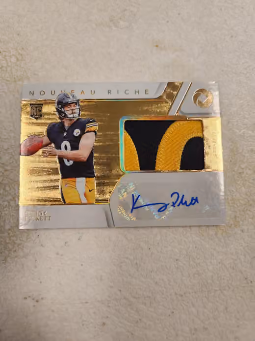 2022 Panini Gold Standard NFL Football Hobby Box view 3