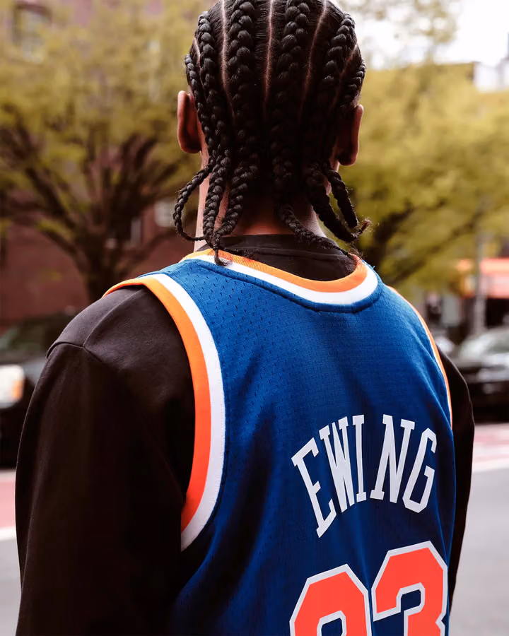 Patrick Ewing #33 New York Knicks 1991-92 Swingman NBA Jersey view 3