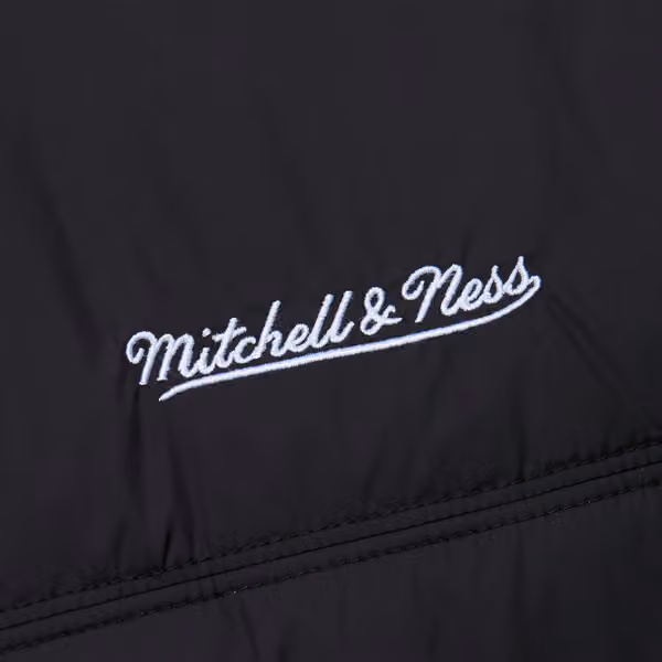 Philadelphia Eagles Mitchell & Ness In The Clutch Puffer NFL Jacket view 4