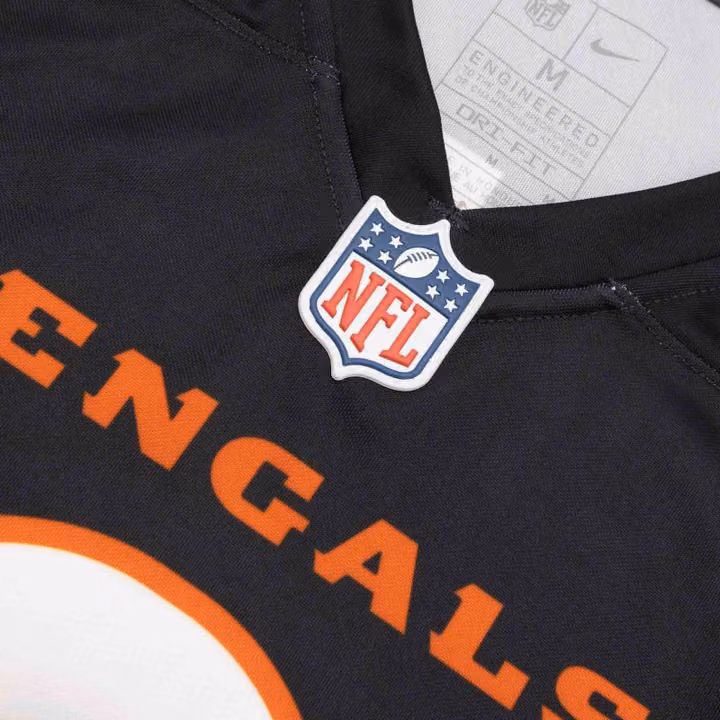 Ja’Marr Chase #1 Cincinnati Bengals Nike Legend NFL Jersey Black view 5