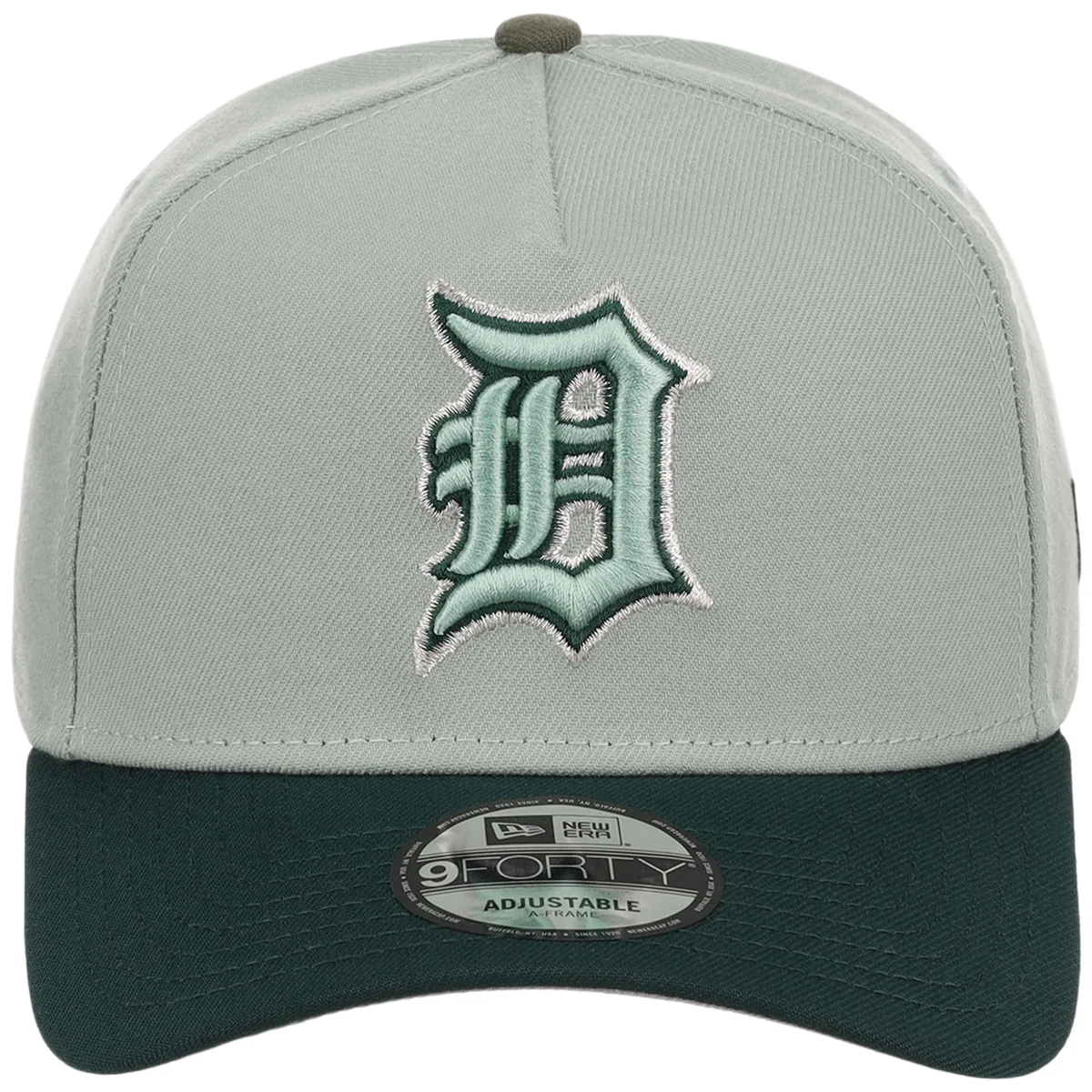 Detroit Tigers MLB Everest x Dark Green FASHION CORE New Era 9FORTY A-Frame detail view