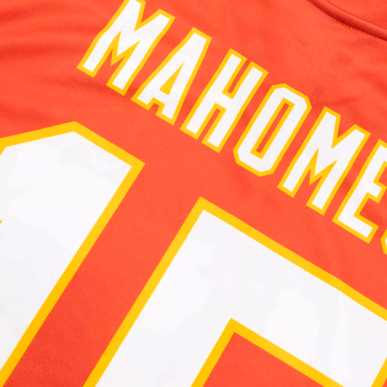 Patrick Mahomes #15 Kansas City Chiefs Nike Legend NFL Jersey Red view 4