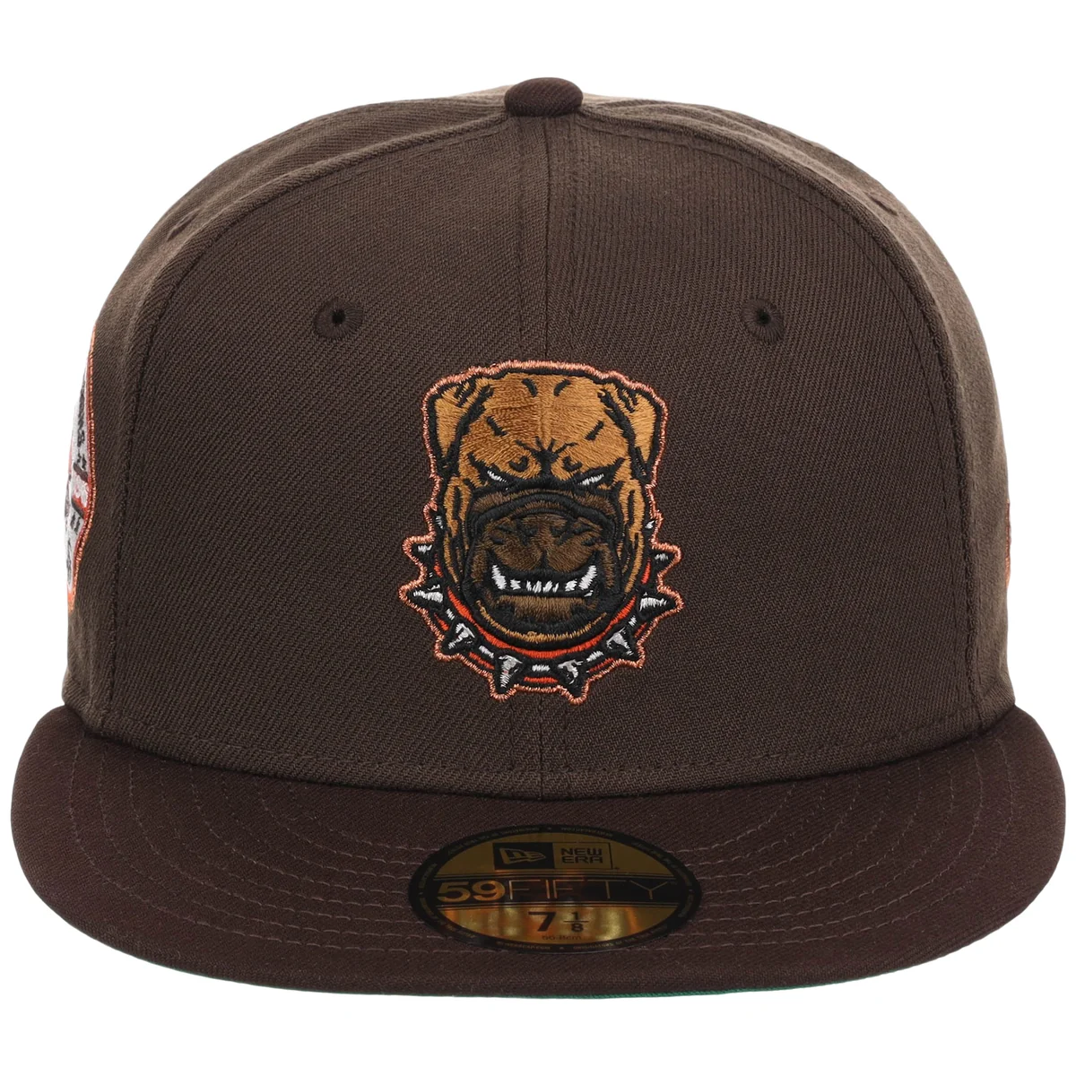Cleveland Browns 'Dawg' New Era 59FIFTY detail view