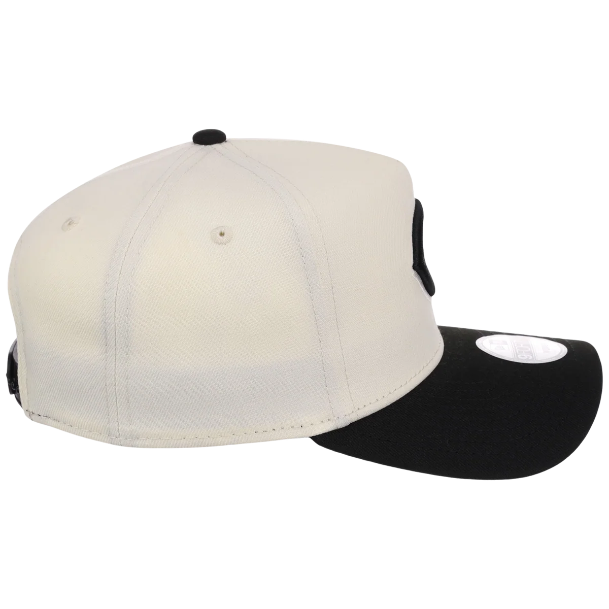 Cincinnati Reds Women's New Era 9FORTY Chrome x Black A-Frame detail view