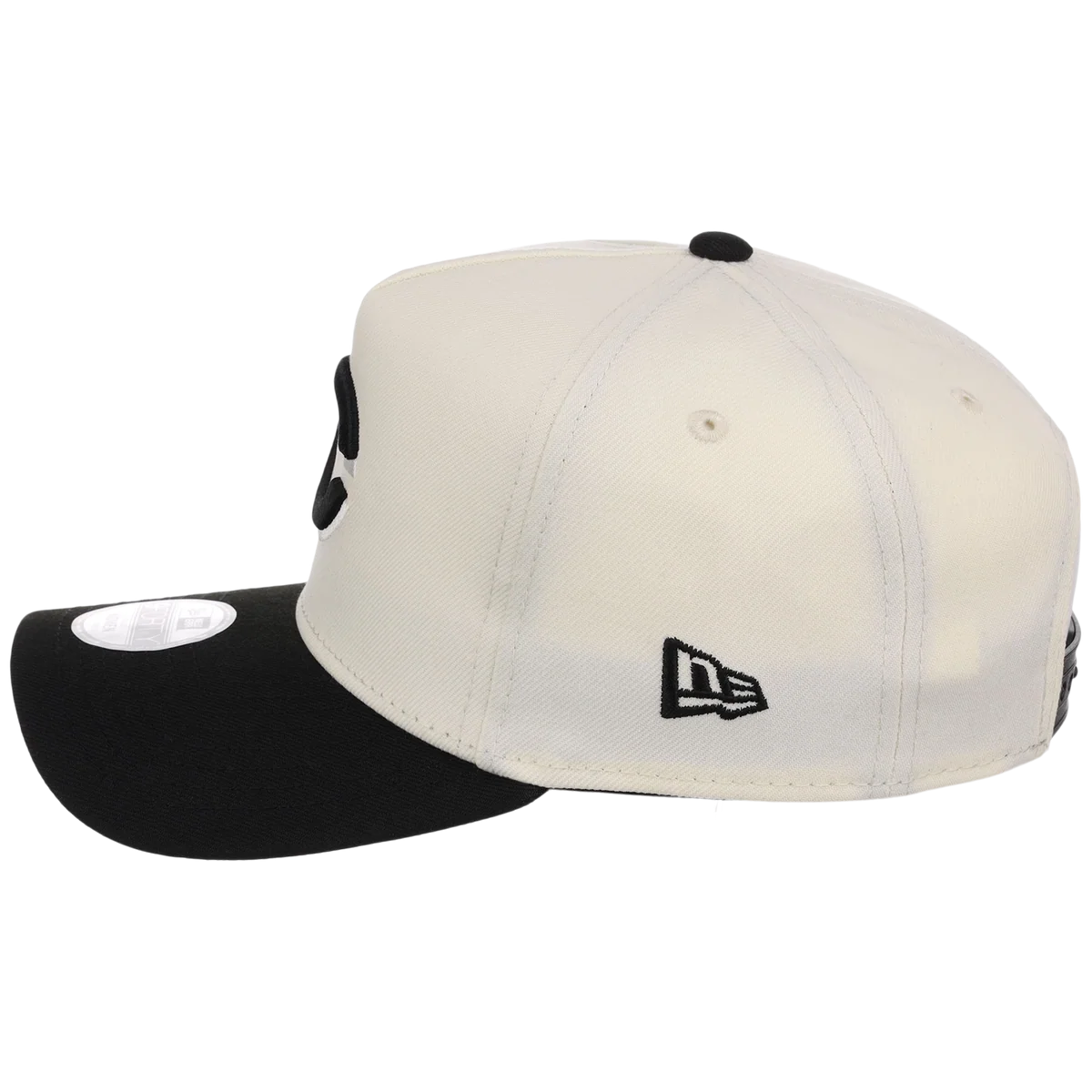 Cincinnati Reds Women's New Era 9FORTY Chrome x Black A-Frame detail view