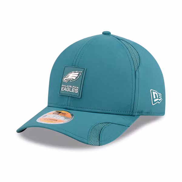 Philadelphia Eagles 2025 NFL On-Field Sideline 9FORTY M-Crown Cap Green product photo