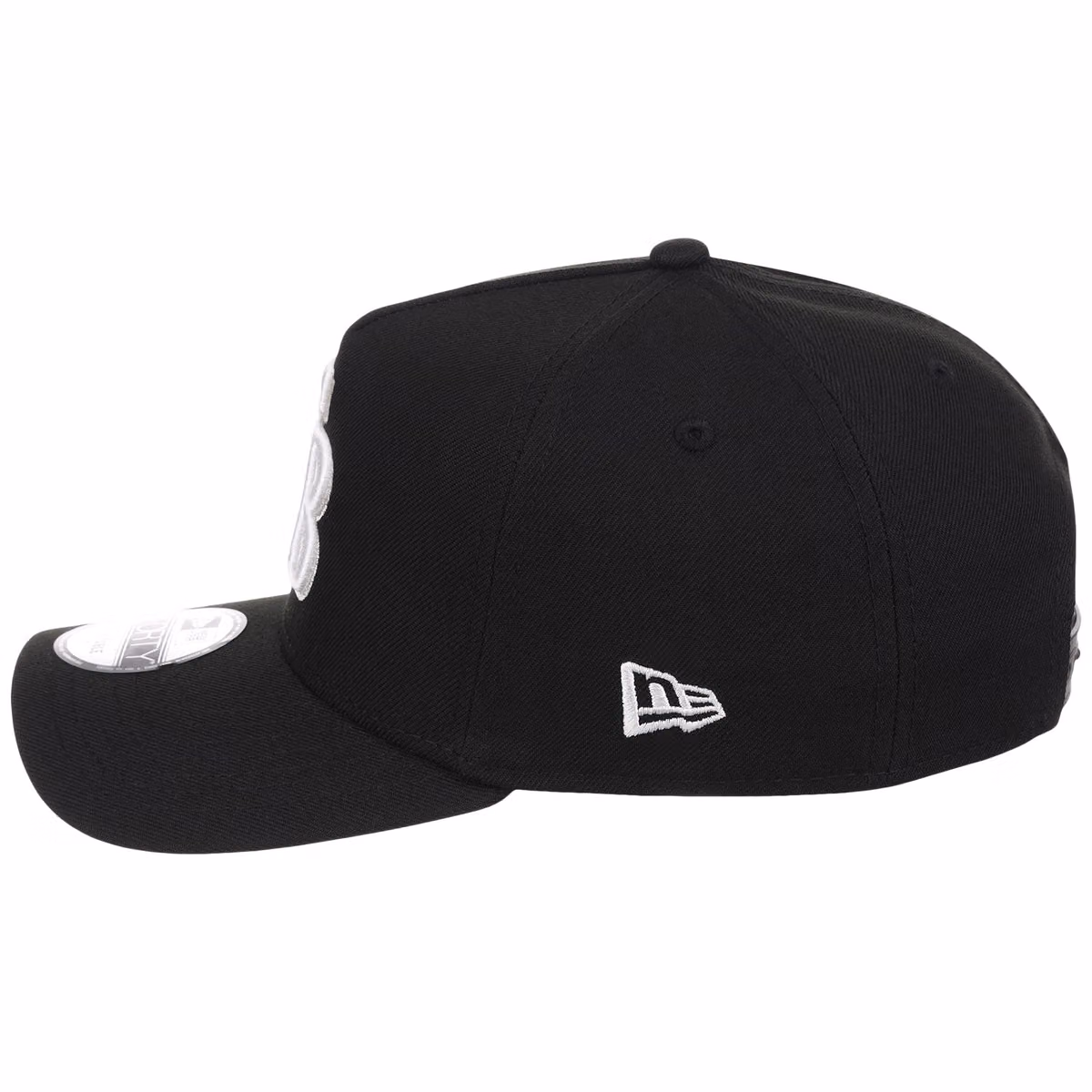 Tampa Bay Rays MLB Black x White FASHION CORE New Era 9FORTY A-Frame detail view