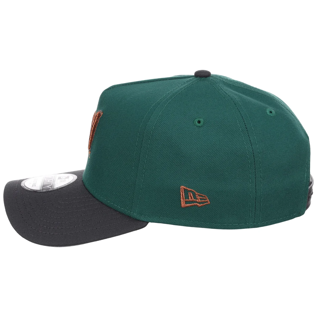 Milwaukee Brewers MLB Emerald Graphite New Era 9FORTY detail view