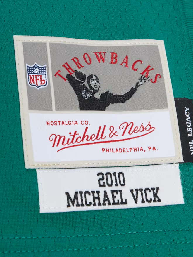Michael Vick #7 Philadelphia Eagles 2010 Legacy Throwback NFL Jersey Kelly Green view 3