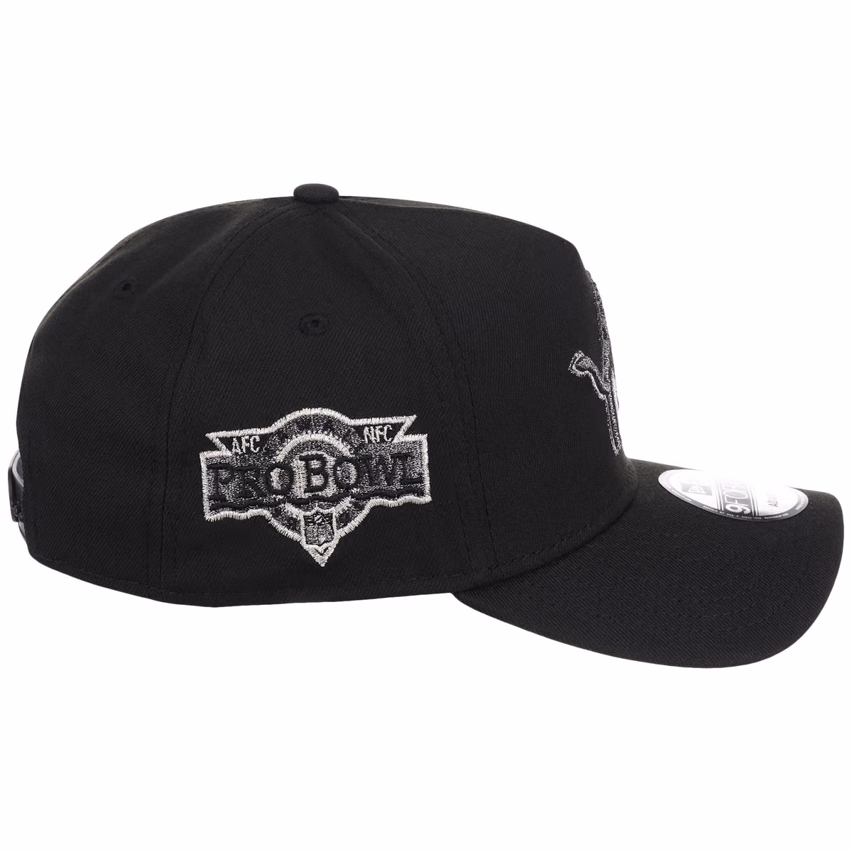 Detroit Lions NFL Liquid Titanium New Era 9FORTY detail view