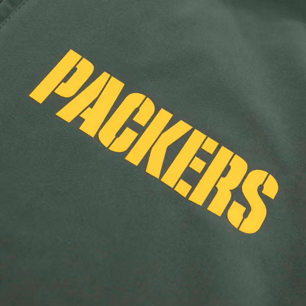 Green Bay Packers 2024 NFL Sideline Nike Lightweight Coach Jacket Green view 4