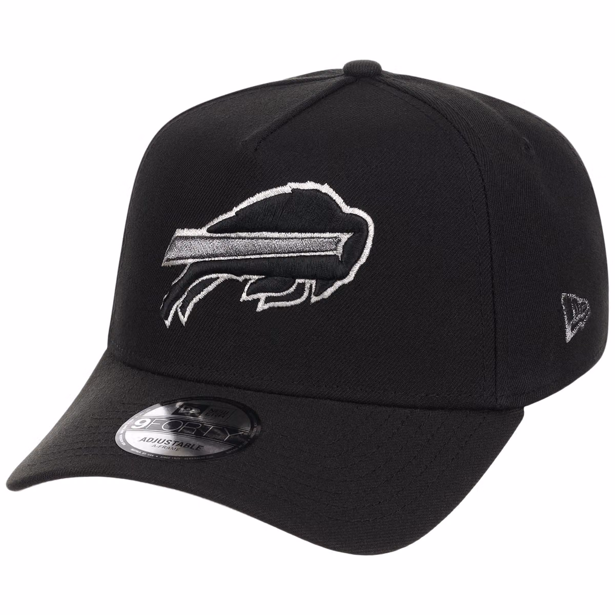 Buffalo Bills NFL Liquid Titanium New Era 9FORTY detail view
