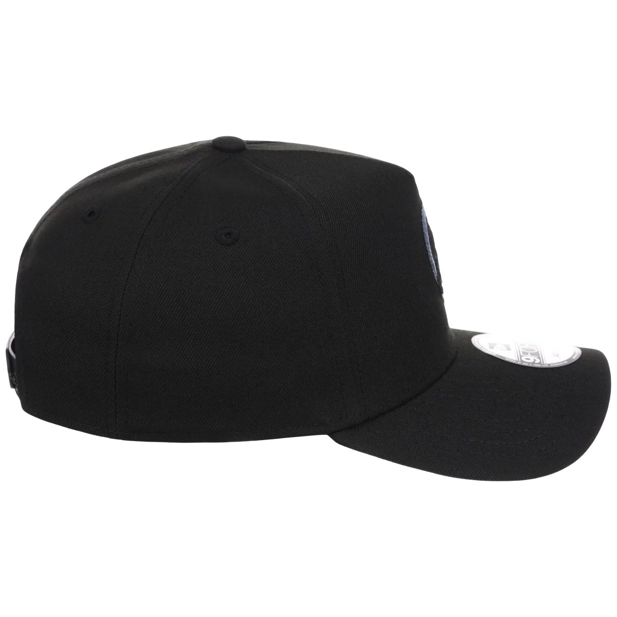 Chicago Cubs MLB Black Sky FASHION CORE New Era 9FORTY A-Frame detail view