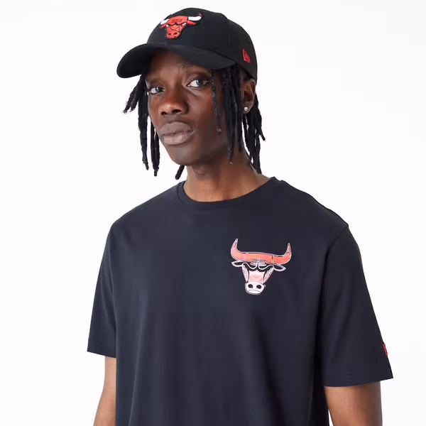 Chicago Bulls Holographic New Era NBA T-Shirt Black view 4