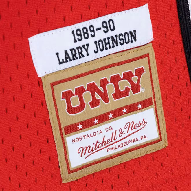 Larry Johnson #4 UNLV Rebels 1989-90 Mitchell & Ness Swingman NCAA Jersey Red view 3