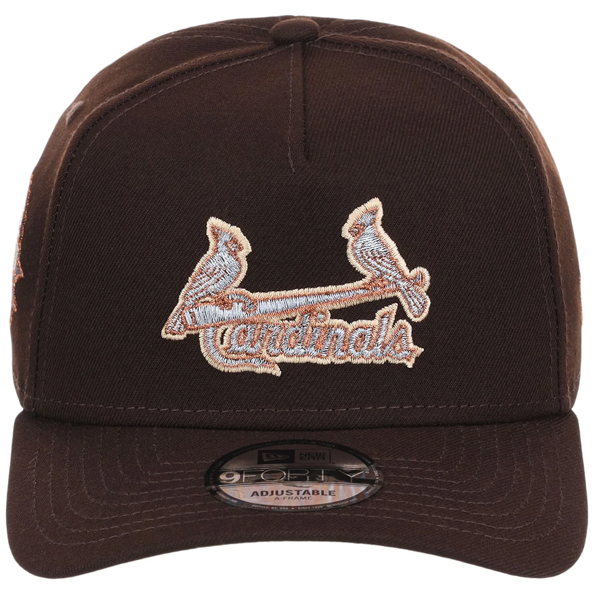 St. Louis Cardinals MLB Frosted Bark New Era 9FORTY A-Frame detail view