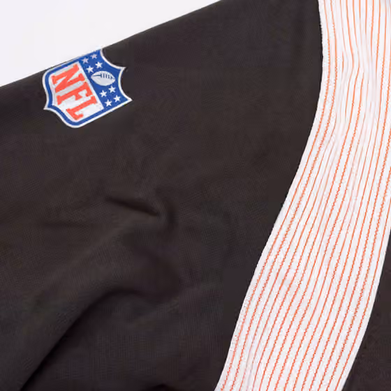 Cleveland Browns 2022 NFL On-Field Sideline Nike Therma-FIT Hoodie Brown view 5