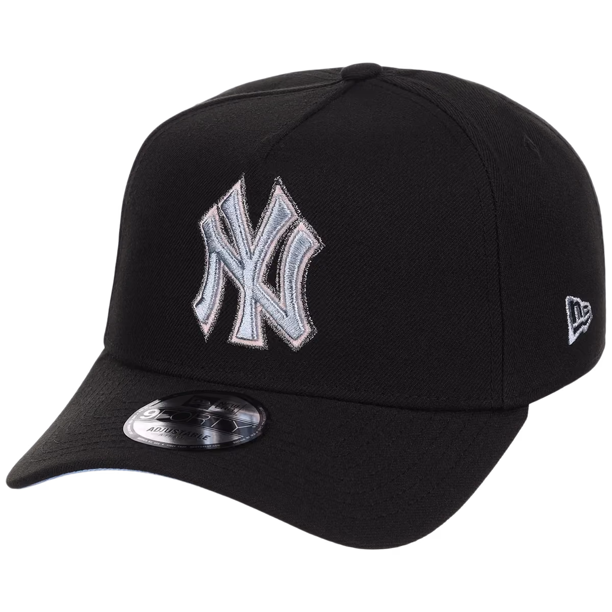 New York Yankees MLB Pewter Skies New Era 9FORTY A-Frame detail view