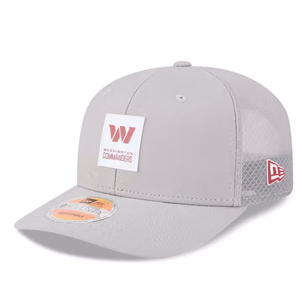 Washington Commanders 2025 NFL On-Field Sideline 9SEVENTY Trucker Snapback Cap CW Gray product photo