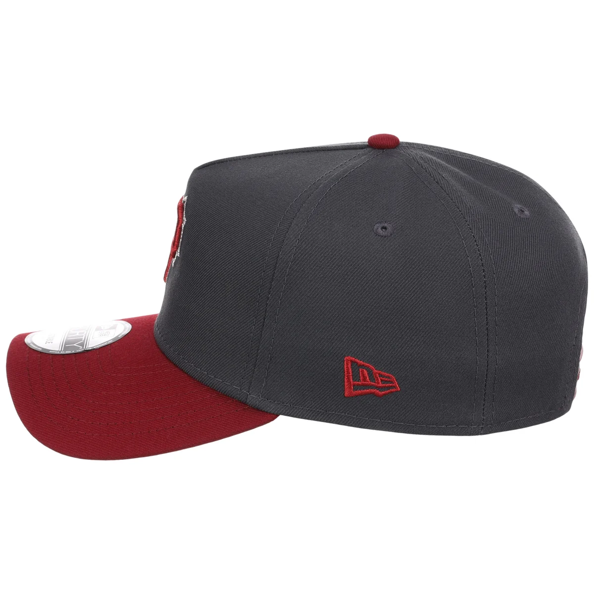 Pittsburgh Pirates MLB Graphite x Cardinal FASHION CORE New Era 9FORTY A-Frame detail view