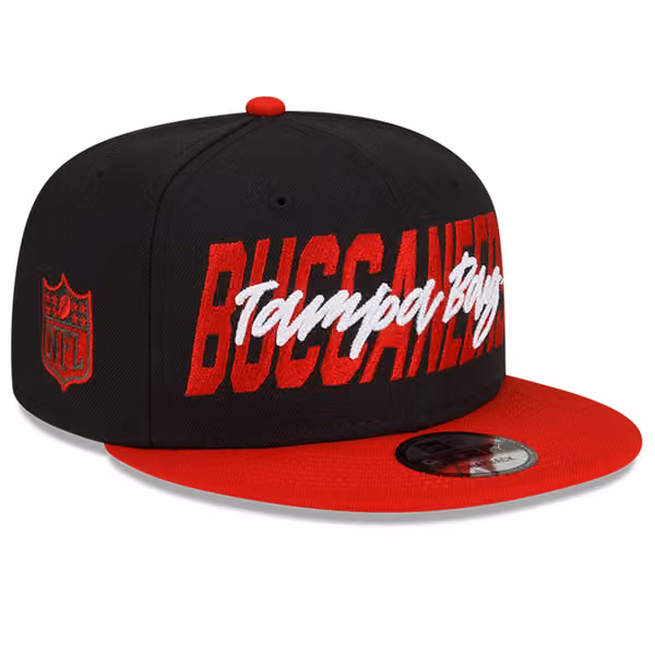 Tampa Bay Buccaneers Official 2022 NFL Draft New Era 9FIFTY Snapback Cap product photo