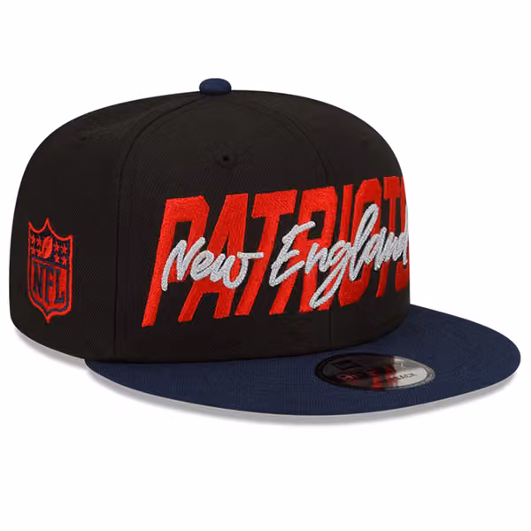 New England Patriots Official 2022 NFL Draft New Era 9FIFTY Snapback Cap product photo