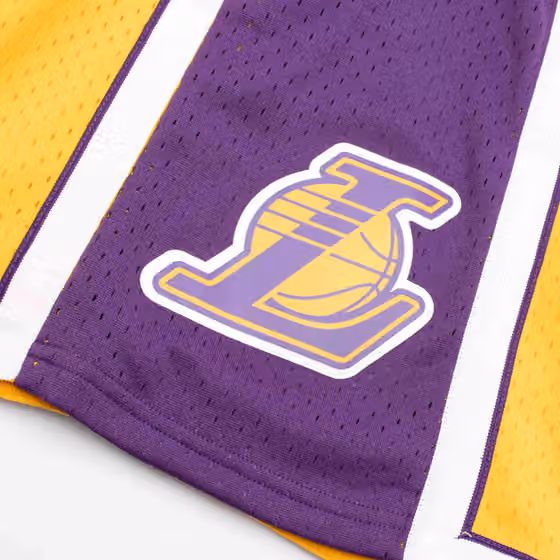 Los Angeles Lakers 2009-10 Mitchell & Ness Swingman NBA Shorts Yellow view 4