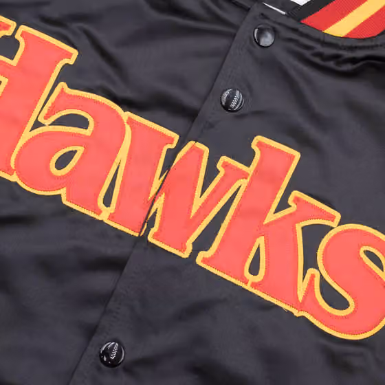 Atlanta Hawks Mitchell & Ness Lightweight Satin NBA Jacket Black view 3
