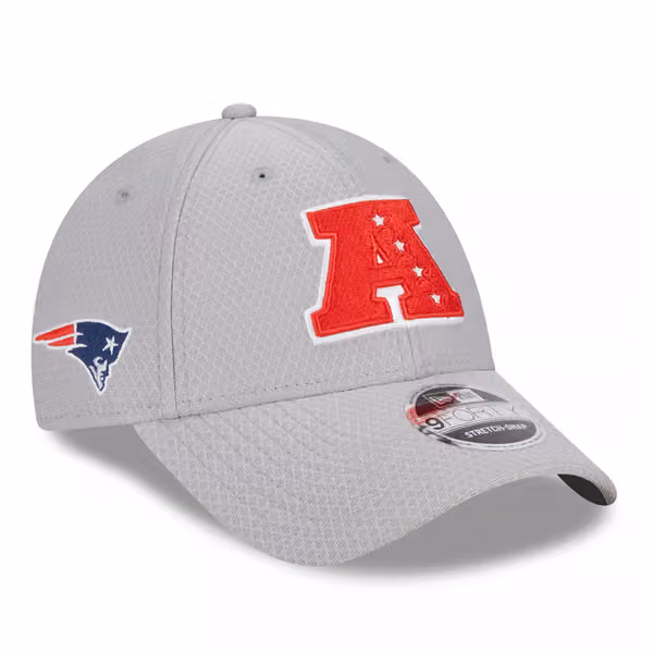 New England Patriots AFC 2024 Pro Bowl New Era Stretch-Snap 9FORTY NFL Cap Gray product photo