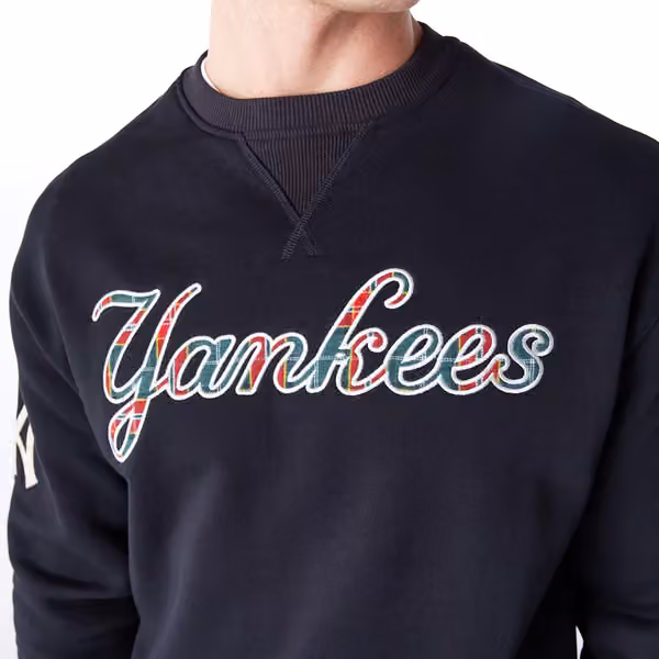 New York Yankees Tartan Infill MLB Crewneck Sweater Black view 3