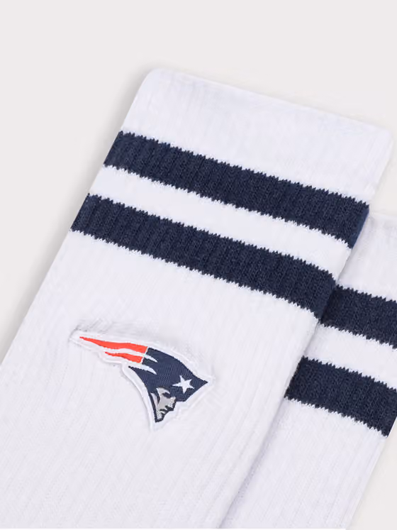 New England Patriots L&L '90 Classics NFL Crew Socks White view 2