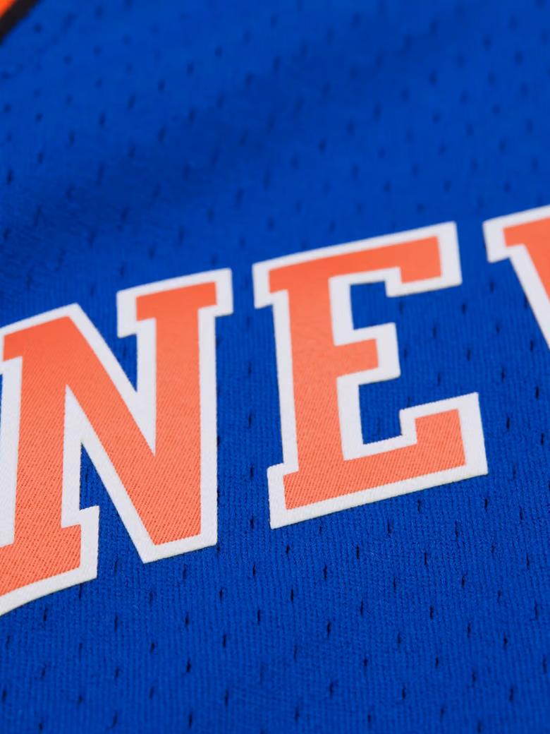 Carmelo Anthony #7 New York Knicks 2010 Swingman NBA Jersey Blue view 5