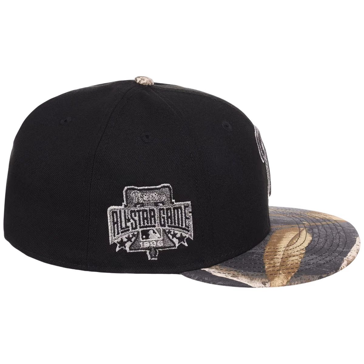 Philadelphia Phillies MLB Black Realtree Metallics New Era 59FIFTY detail view