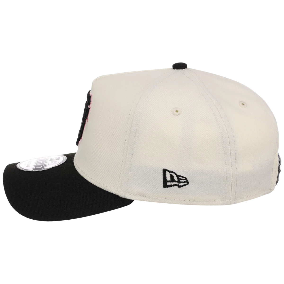 San Francisco Giants MLB Chrome Blinky New Era 9FORTY A-Frame detail view