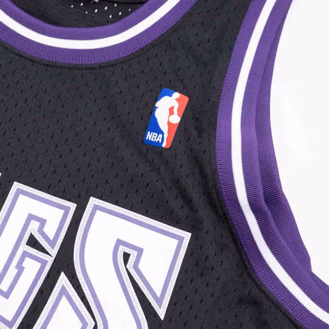 Predrag Stojaković #16 Sacramento Kings 2001-02 Swingman NBA Jersey Black view 5