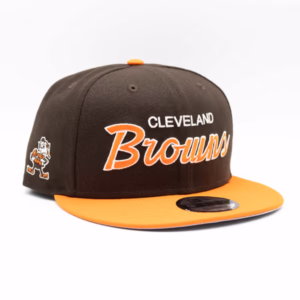 Cleveland Browns 2-Tone Throwback Script New Era 9FIFTY NFL Snapback Cap product photo