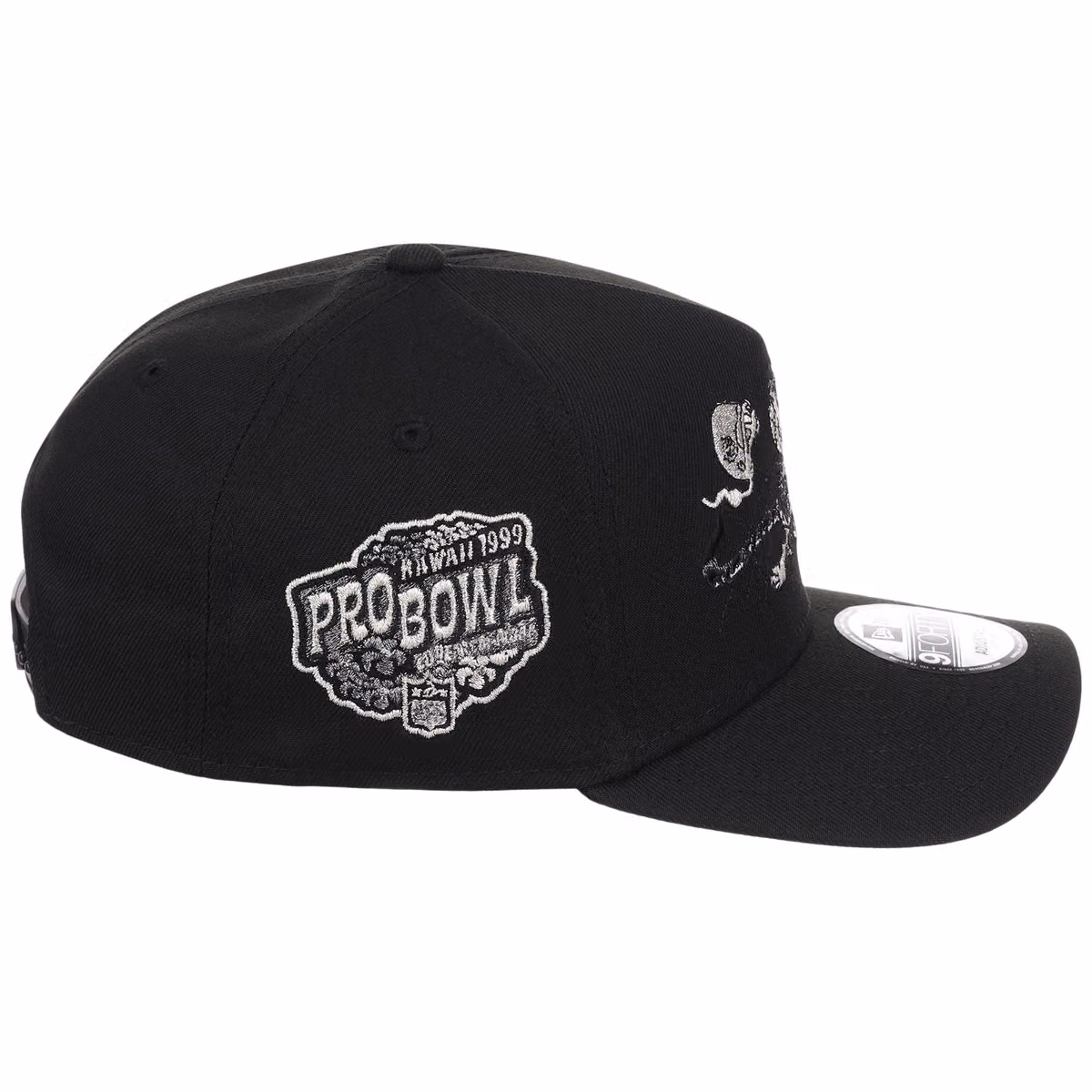 Cincinnati Bengals NFL Liquid Titanium New Era 9FORTY detail view