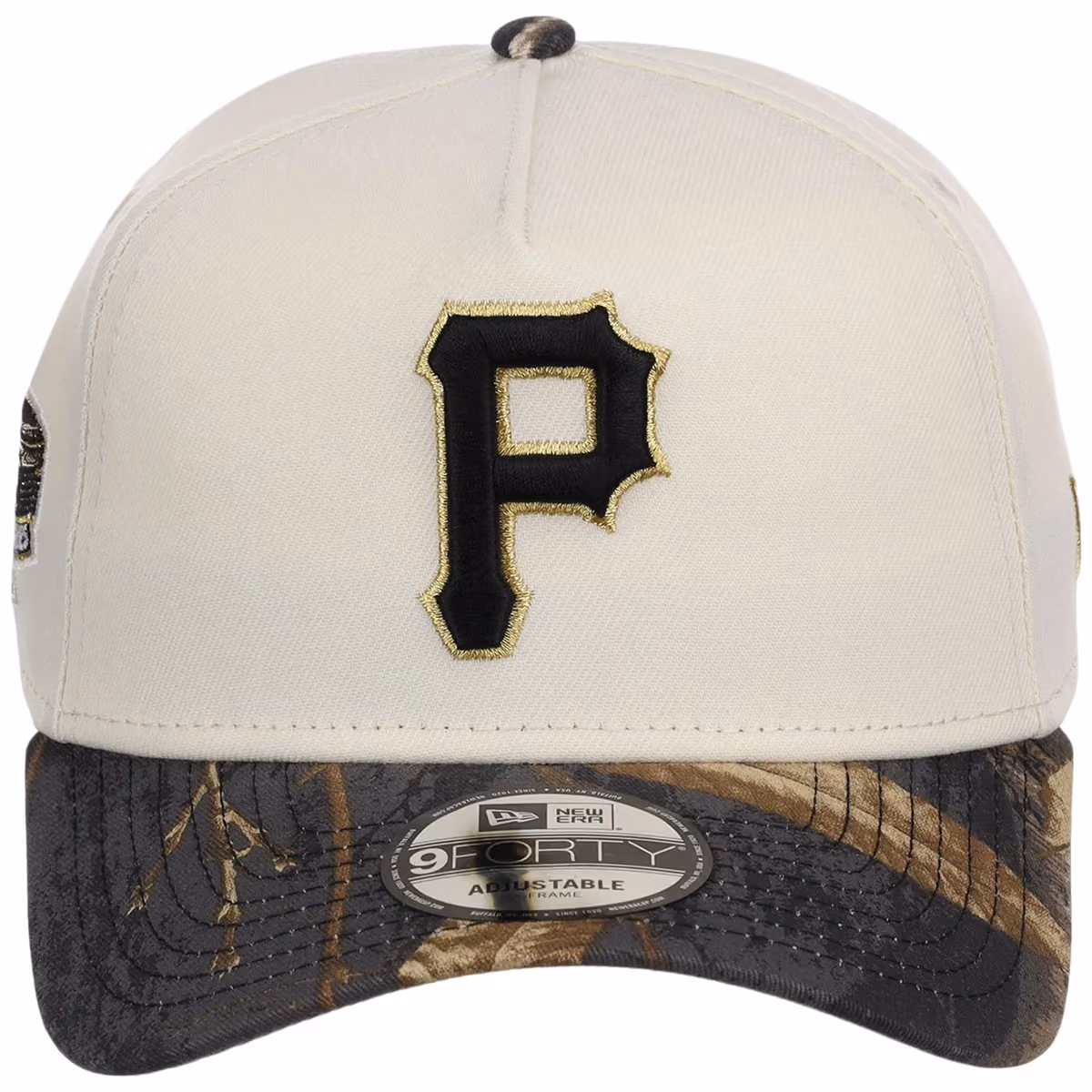 Pittsburgh Pirates MLB Black Realtree Chrome New Era 9FORTY detail view