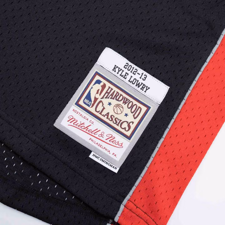 Kyle Lowry #3 Toronto Raptors 2012-13 Mitchell & Ness Swingman NBA Jersey Black view 3