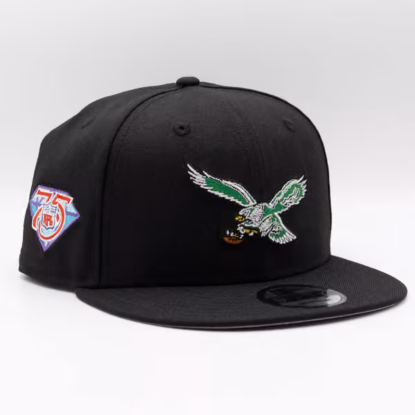 Philadelphia Eagels NFL 75th Anniversary New Era 9FIFTY Snapback NFL Cap Black product photo